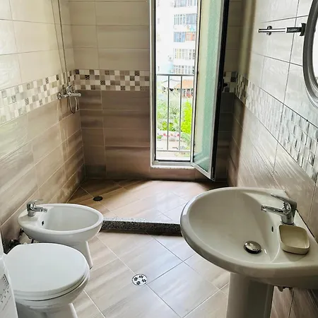 Cozy Apartment Tirana